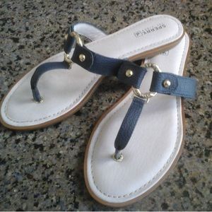 Sperry thong sandals.